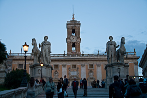 Piazza del Campidolgio rome-8.jpg