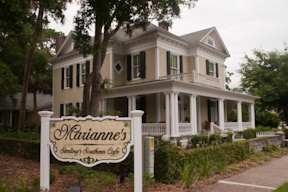 mariannes-cafe-101 Marianne's Cafe